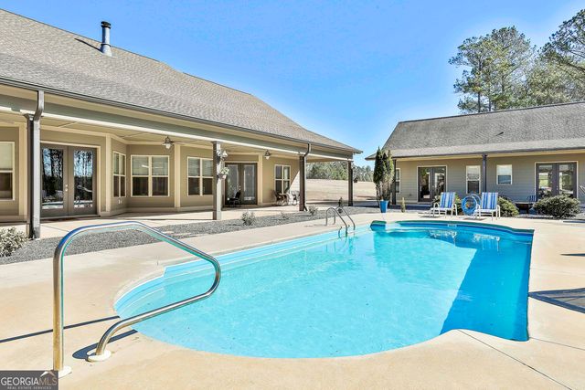 2161 Bear Creek Road, Moreland, GA 30259