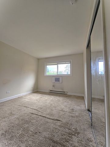 840 E Old Willow Road 116, Prospect Heights, IL 60070
