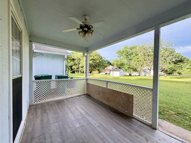 140 Stokes Dr, Smyrna, TN 37167
