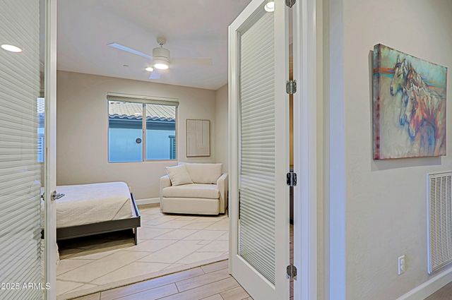 17811 E CINDERCONE Road, Rio Verde, AZ 85263