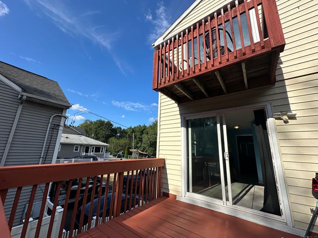 409 Pond Street, Bridgeport, CT 06606