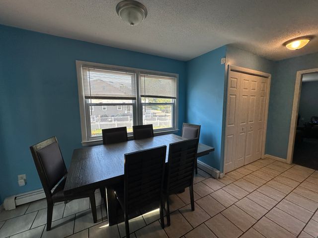 409 Pond Street, Bridgeport, CT 06606