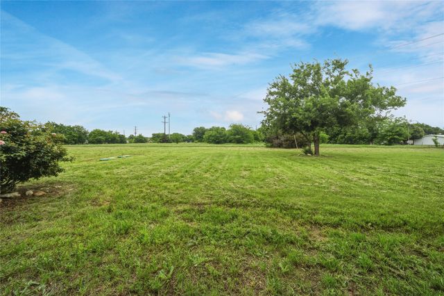 11110 Old Stoney Road, Ponder, TX 76259