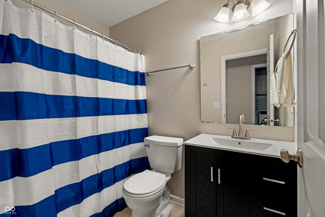 5845 Mill Oak Drive, Noblesville, IN 46062