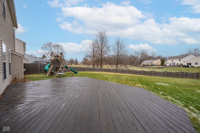 5845 Mill Oak Drive, Noblesville, IN 46062