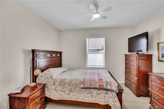 123 Larchmont Terrace, Sebastian, FL 32958