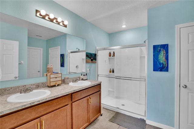 123 Larchmont Terrace, Sebastian, FL 32958