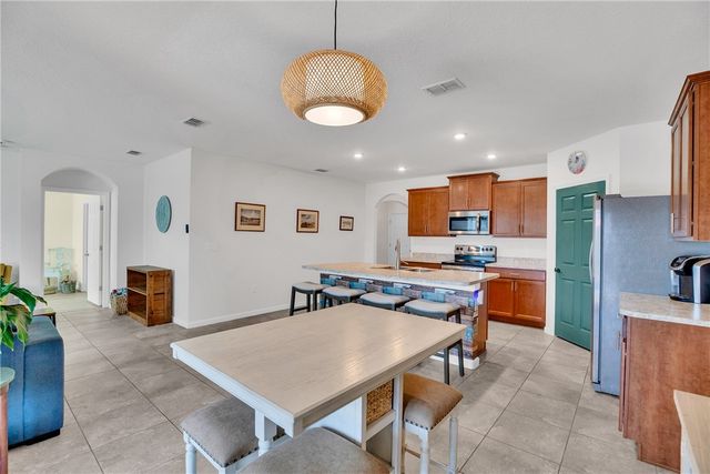 123 Larchmont Terrace, Sebastian, FL 32958