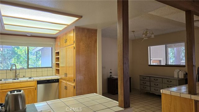 6323 Juneau Court, Magalia, CA 95954