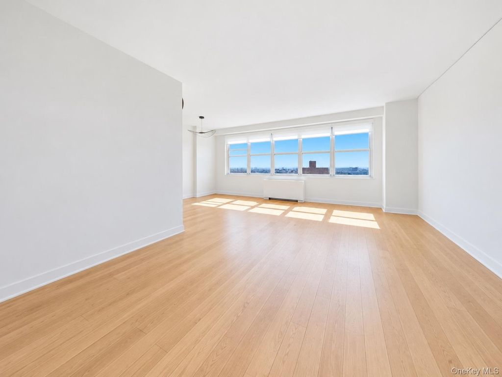 555 Kappock Street 25T, Bronx, NY 10463 — photo 2