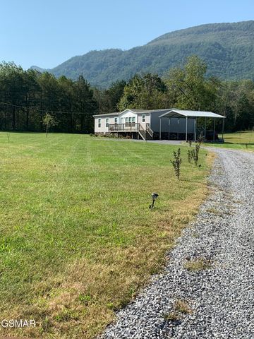 590 McGaha Chapel Road, Cosby, TN 37722