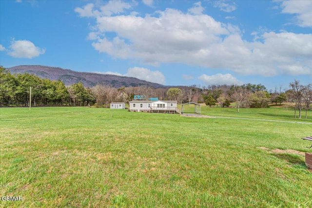 590 McGaha Chapel Road, Cosby, TN 37722