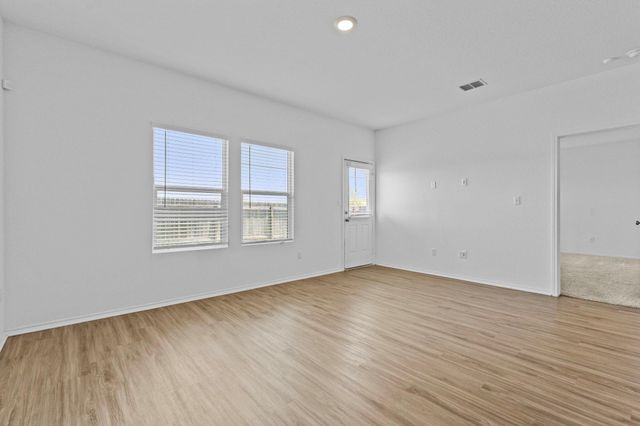 13704 Tordillo DR, Elgin, TX 78621