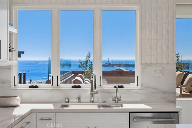 3130 Breakers, Corona Del Mar, CA 92625