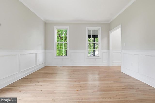 7 BEVERLY CT, Carlisle, PA 17015
