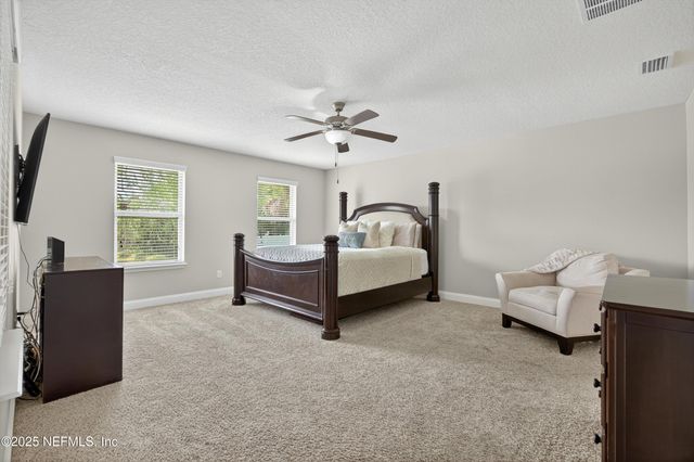 7896 DAWSONS CREEK Drive, Jacksonville, FL 32222