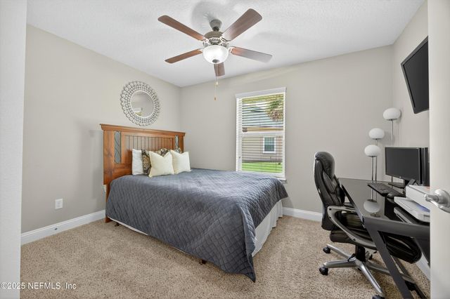 7896 DAWSONS CREEK Drive, Jacksonville, FL 32222