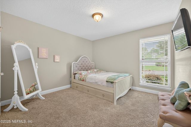 7896 DAWSONS CREEK Drive, Jacksonville, FL 32222