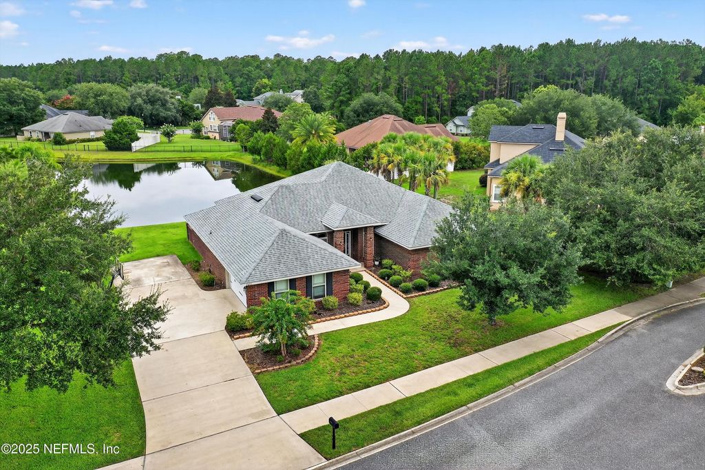 7896 DAWSONS CREEK Drive, Jacksonville, FL 32222