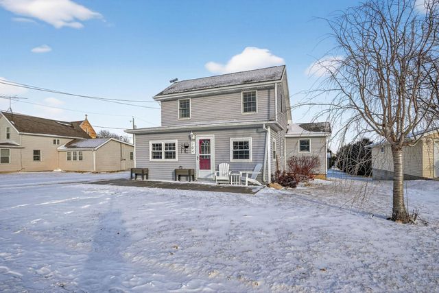 704 2nd Street, Parkersburg, IA 50665