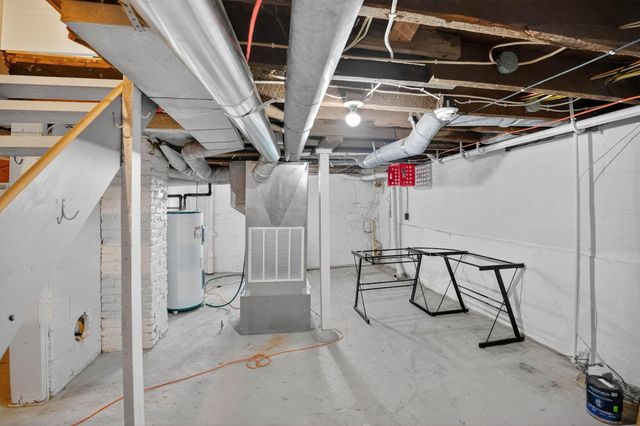 704 2nd Street, Parkersburg, IA 50665