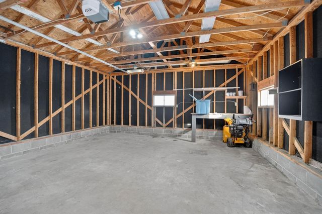 704 2nd Street, Parkersburg, IA 50665