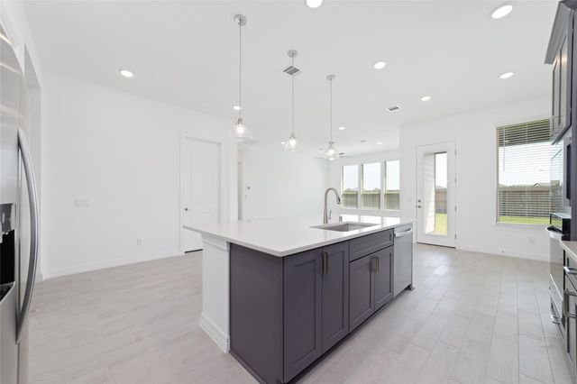 2925 Gleason Terrace Lane, Galveston, TX 77568