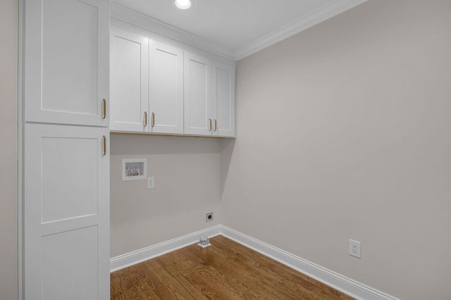 128 Edgecombe Road, Spartanburg, SC 29307