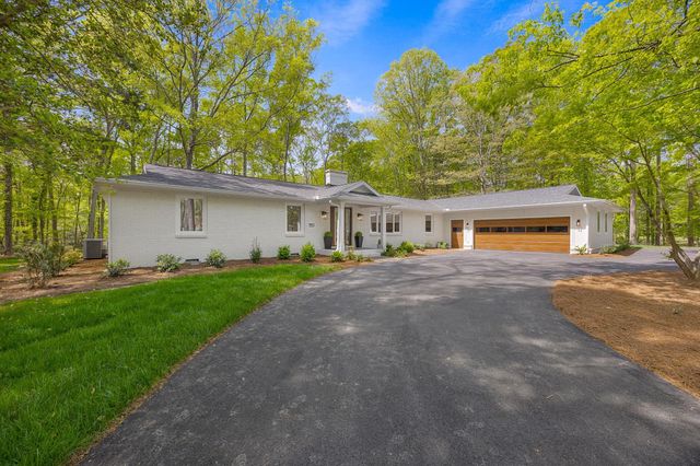 128 Edgecombe Road, Spartanburg, SC 29307