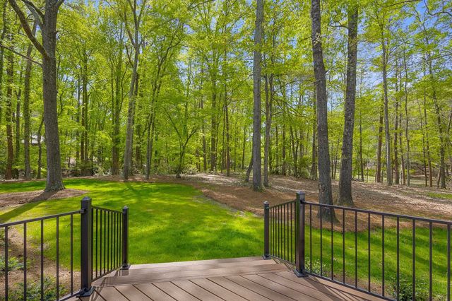 128 Edgecombe Road, Spartanburg, SC 29307