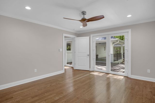 128 Edgecombe Road, Spartanburg, SC 29307