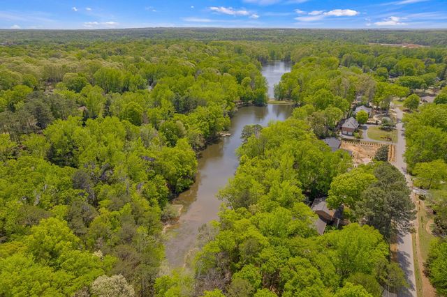 128 Edgecombe Road, Spartanburg, SC 29307