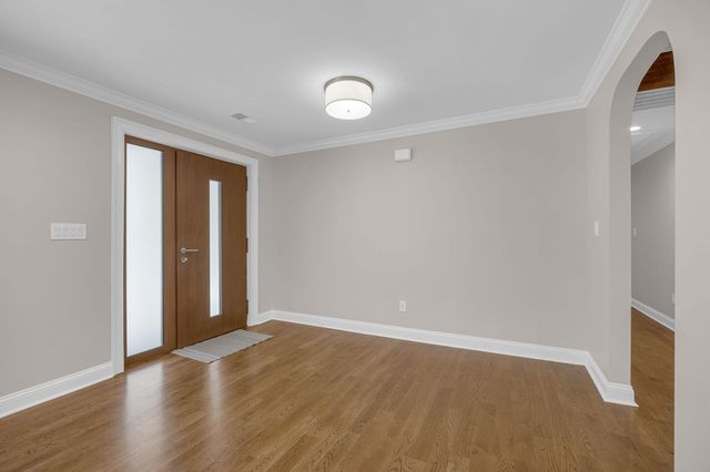 128 Edgecombe Road, Spartanburg, SC 29307