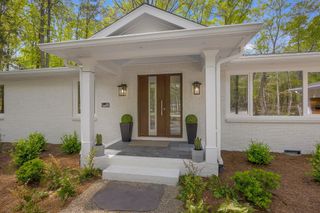 128 Edgecombe Road, Spartanburg, SC 29307
