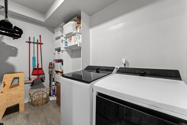 306 S Eisenhower Dr, Midland, TX 79703