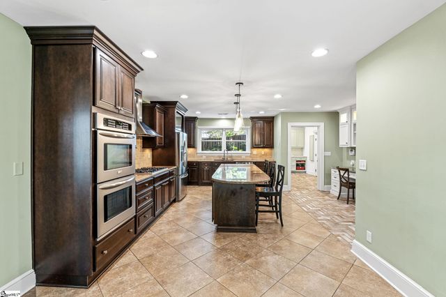 32 Heather Way, Greenville, SC 29605