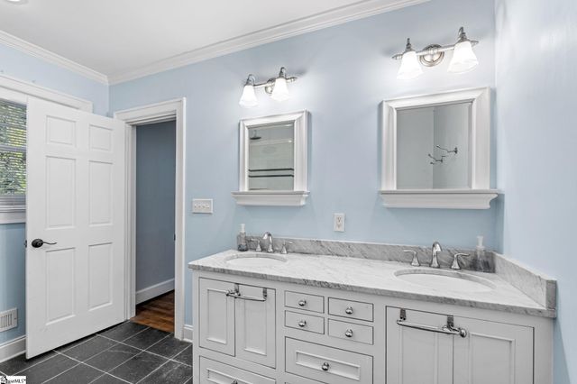 32 Heather Way, Greenville, SC 29605