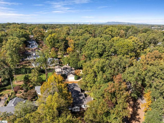 32 Heather Way, Greenville, SC 29605