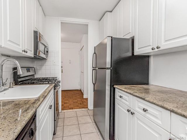 35-20 Leverich Street 212, Jackson Heights, NY 11372