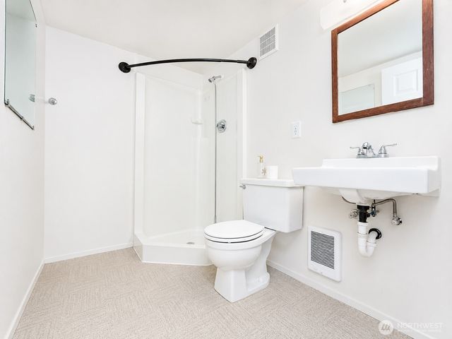 13404 Military Road S, Tukwila, WA 98168