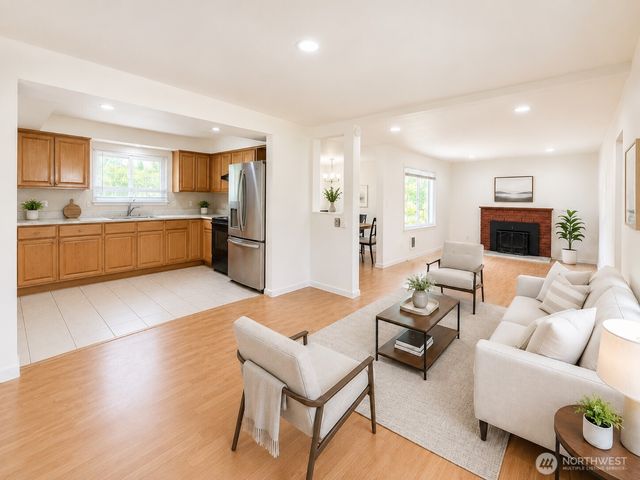 13404 Military Road S, Tukwila, WA 98168