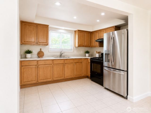 13404 Military Road S, Tukwila, WA 98168