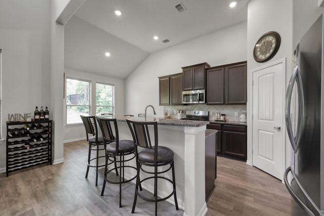 6185 White Oak Leaf Loop, Conroe, TX 77303