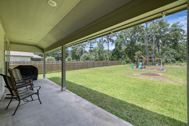 6185 White Oak Leaf Loop, Conroe, TX 77303