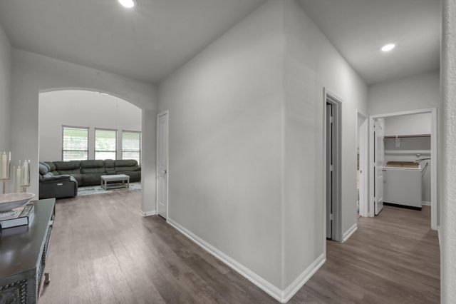 6185 White Oak Leaf Loop, Conroe, TX 77303