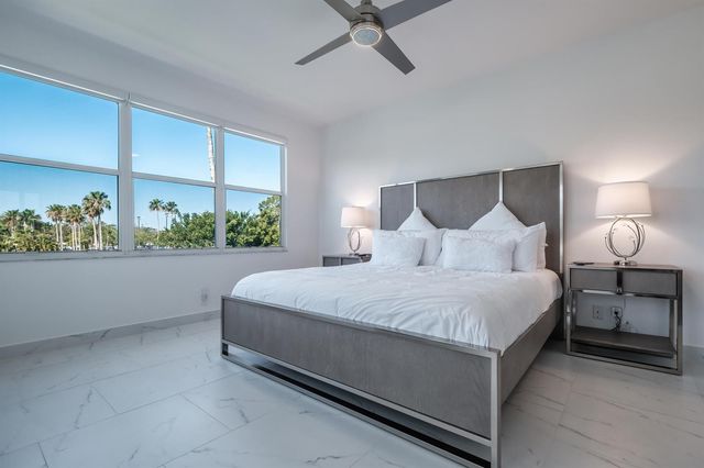 401 Resort Lane, Palm Beach Gardens, FL 33418