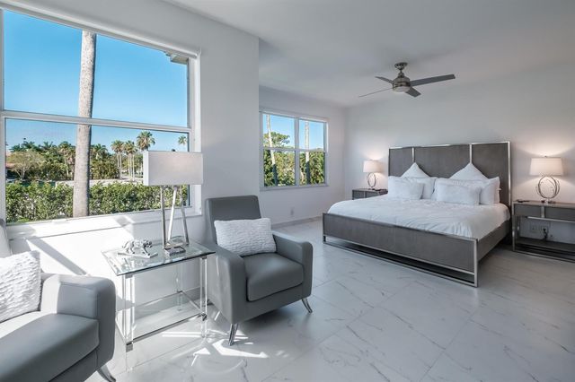 401 Resort Lane, Palm Beach Gardens, FL 33418