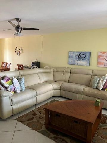 1199 Hillsboro Mile 323, Hillsboro Beach, FL 33062