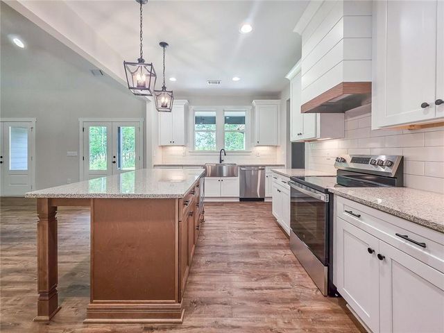 105 Holly Branch Path, Rockmart, GA 30153