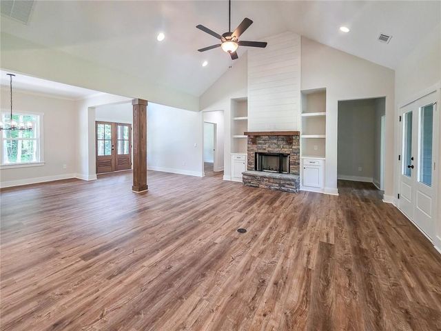 105 Holly Branch Path, Rockmart, GA 30153